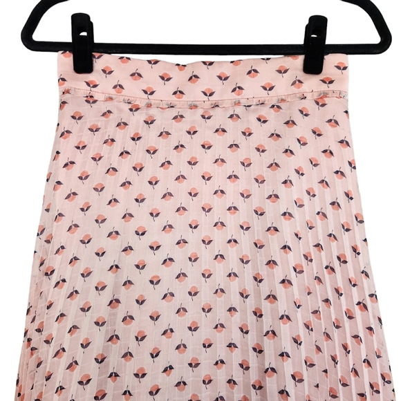 Ann Taylor Crinkle Fold Midi Skirt - Pink Fruit Pattern - Picture 2 of 6